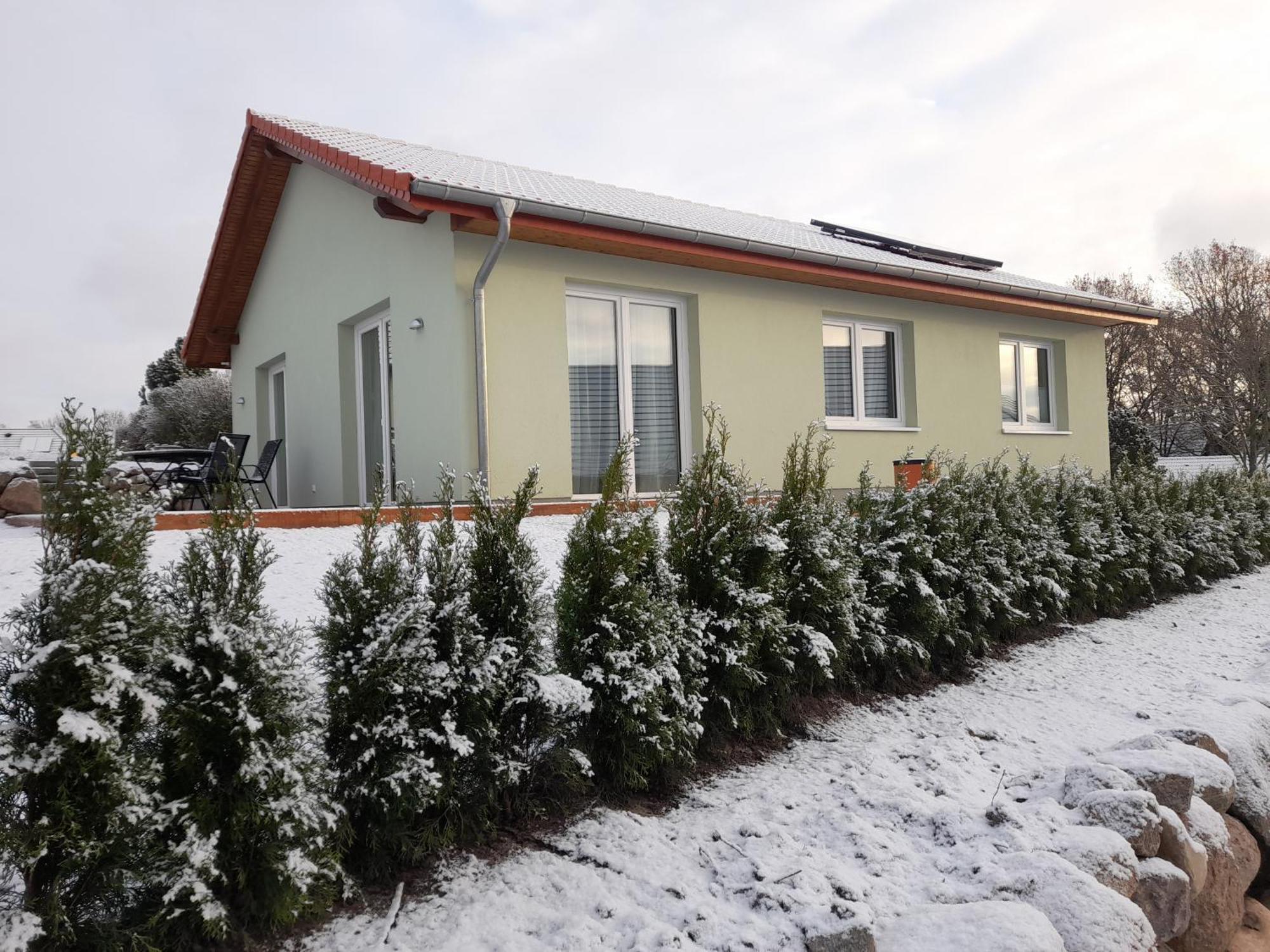 Unterkunft Am Vogelpark Marlow - Die Gruene 12 Ferienhaus Luaran gambar